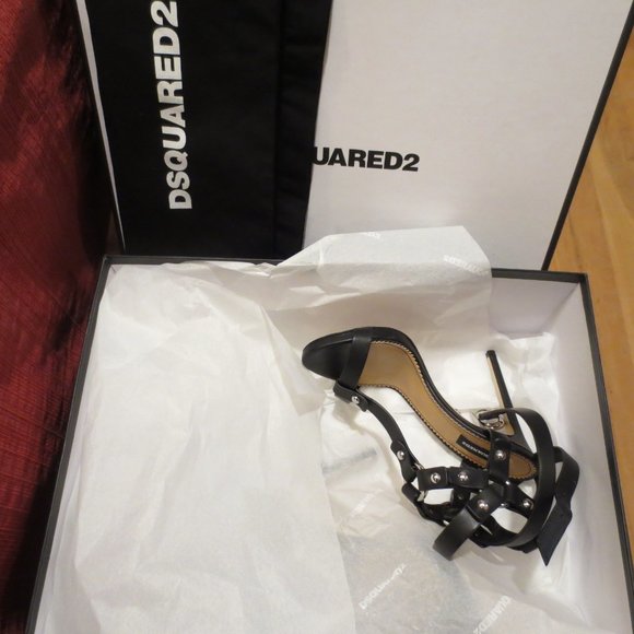 dsquared2 heels sale